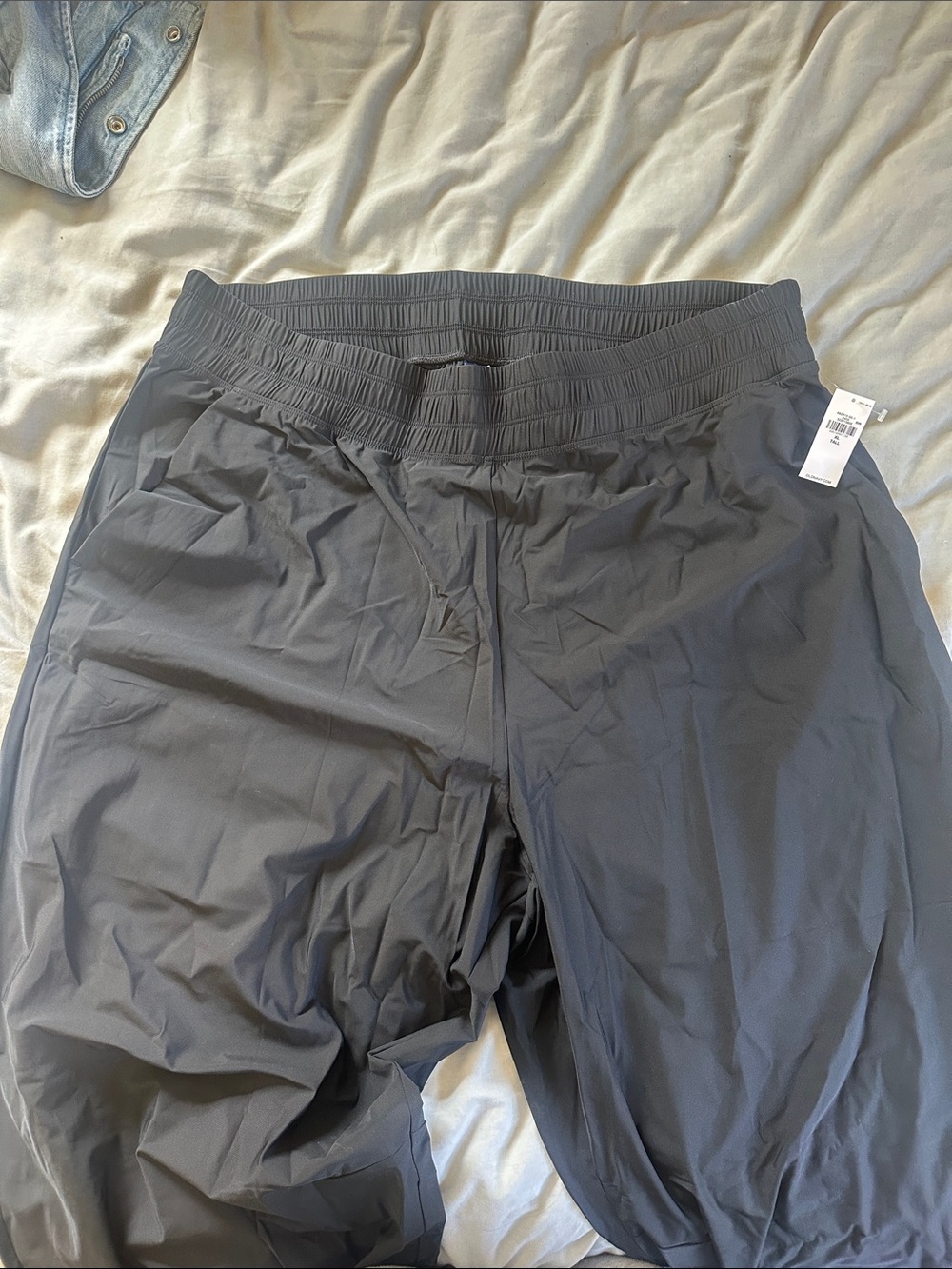 Old Navy High-waisted SleekTech Ankle Barrel Pants - Black XL Tall